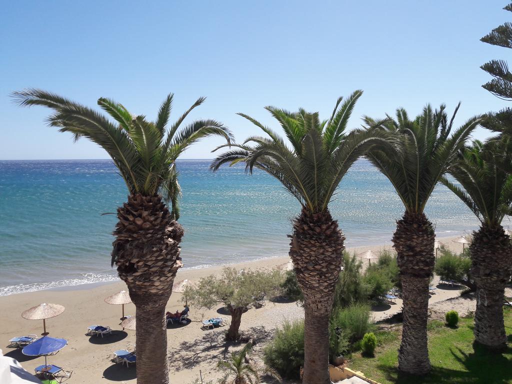 Blue Ocean Apartments Makrýgialos 外观 照片