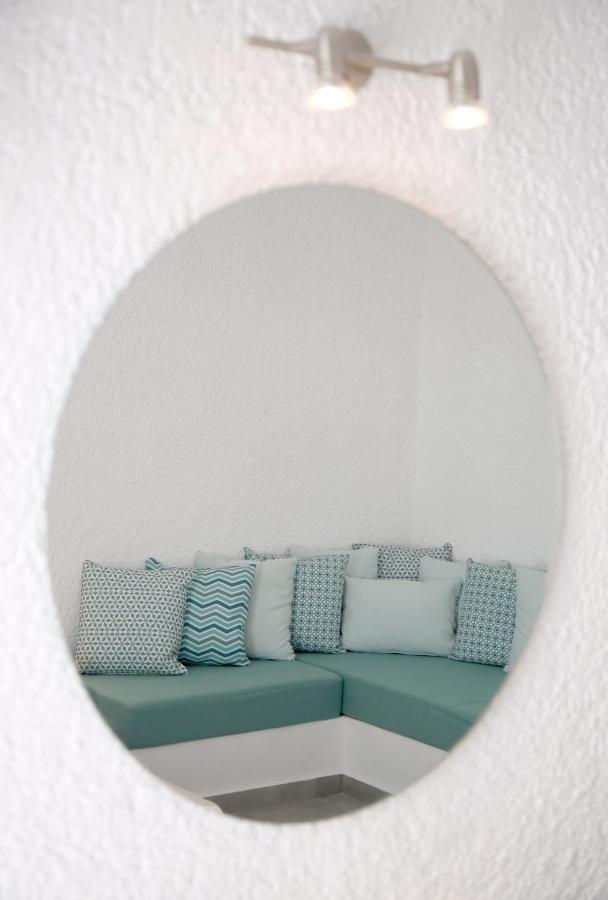 Blue Ocean Apartments Makrýgialos 外观 照片